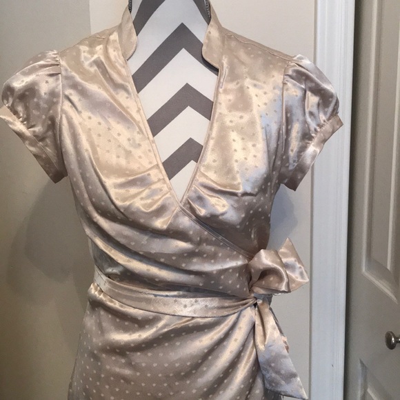 Gold sexy wrap around top - Picture 3 of 8